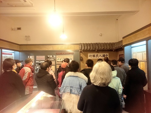參觀2.jpg